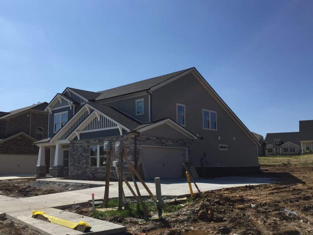 before-exterior-siding-painting-1024x768.jpg